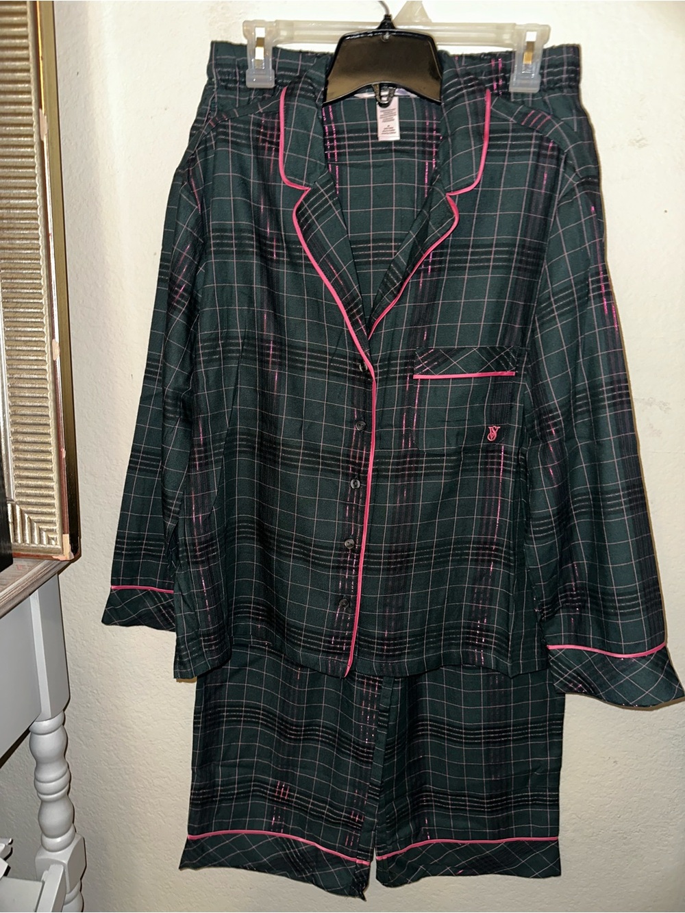 Victorias secret green and shimmer pink pj set size medium